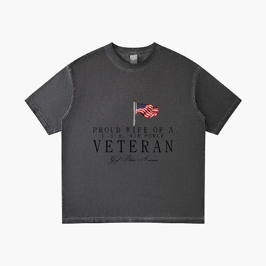 Proud Wife Of A US Air Force Veteran Gradient T Shirts