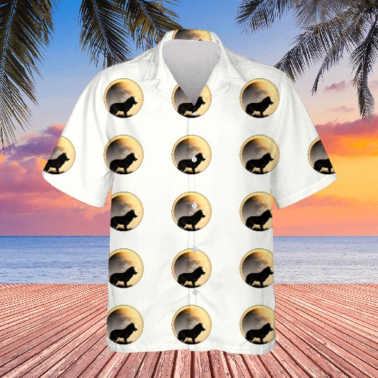 Wolf howling at the moon graphic Hawaiians