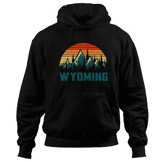 vintages Wyoming Mountains Nature Hiking Retro 80s Style Hoodies