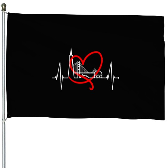 San Francisco Skyline Heartbeat California Lover House Flags