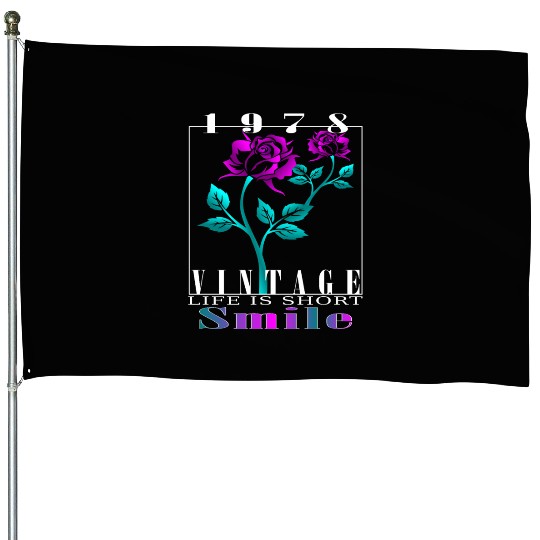 1978 Born Vintage Rose Gift House Flags
