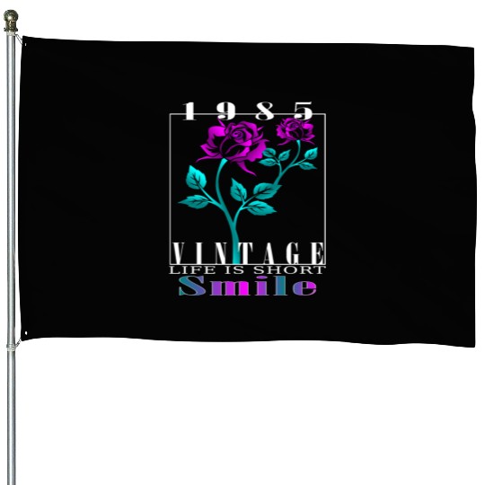 1985 Born Vintage Rose Gift House Flags