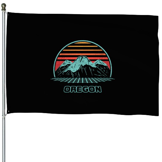 Oregon Mountain Hiking 80S Style House Flags