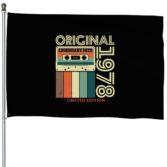 Vintage 1978 Birthday Gift House Flags