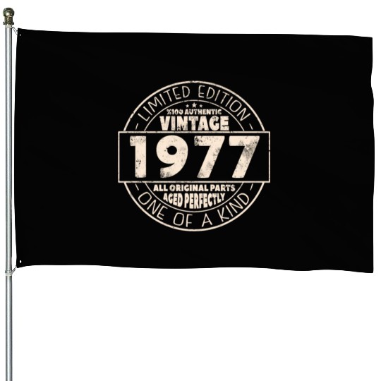 Vintage 1977 Birthday Gift House Flags