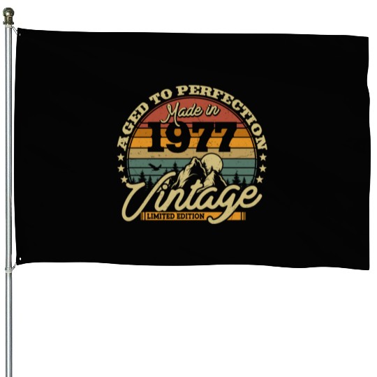 Vintage 1977 Birthday Gift House Flags