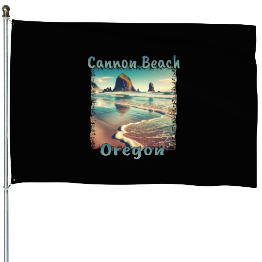 Cannon Beach, Oregon, USA - Relaxing Seaside House Flags