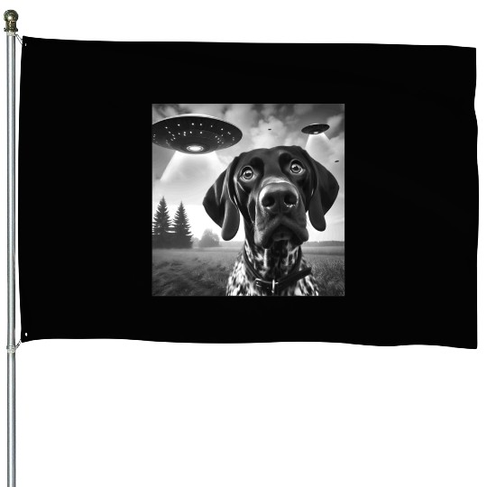German Shorthaired Pointer Funny Sci-fi Graphic Se House Flags