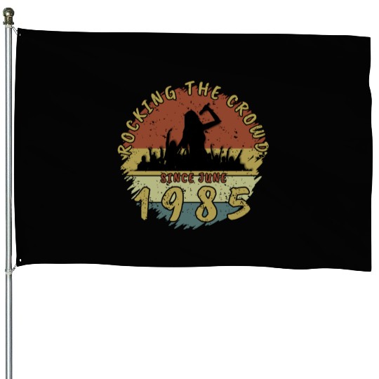 40th Birthday Rocking the crowd SNG 06/1985 House Flags
