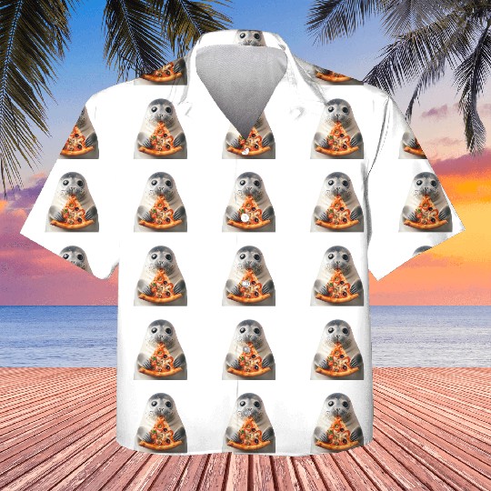 Seerobbe enjoys pizza Kids Hawaiians