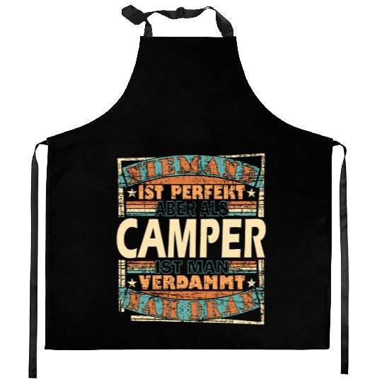 Camping Held Camper Zelten Grillen Natur Kitchen Aprons