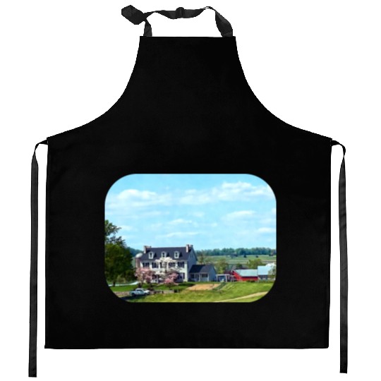 Lancaster PA - Family Farm In Spring Kitchen Aprons