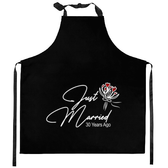 Just Married 10 Kitchen Aprons