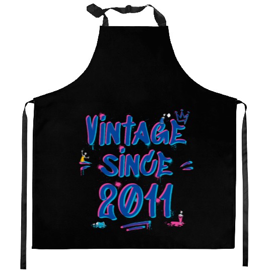 Vintage Since 2011 Graffiti Glitch 14th Bday Vibes Kitchen Aprons