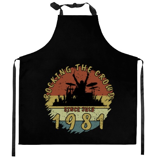 44th Birthday Rocking the crowd DRM 07/1981 Kitchen Aprons