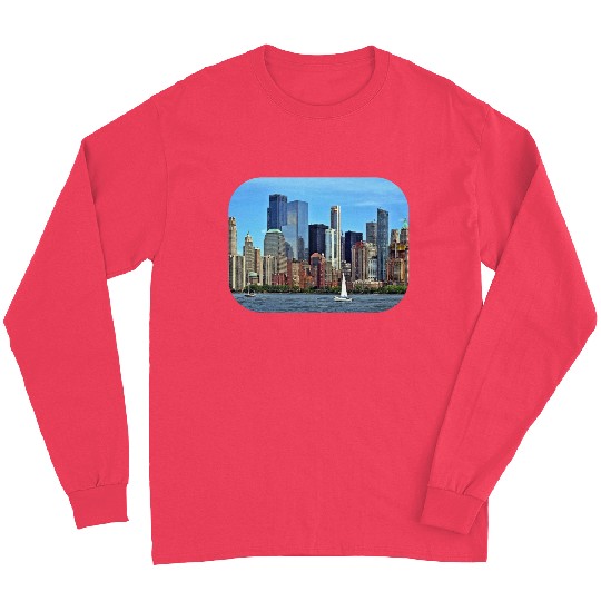Manhattan NY – Sailboat By Manhattan Skyline Long Sleeves