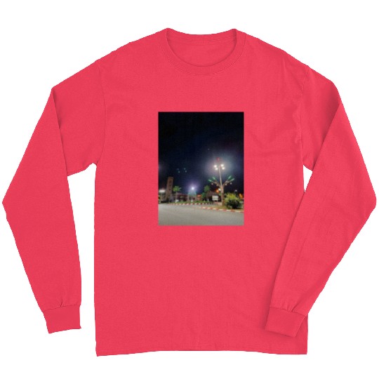 small town beauty Long Sleeves