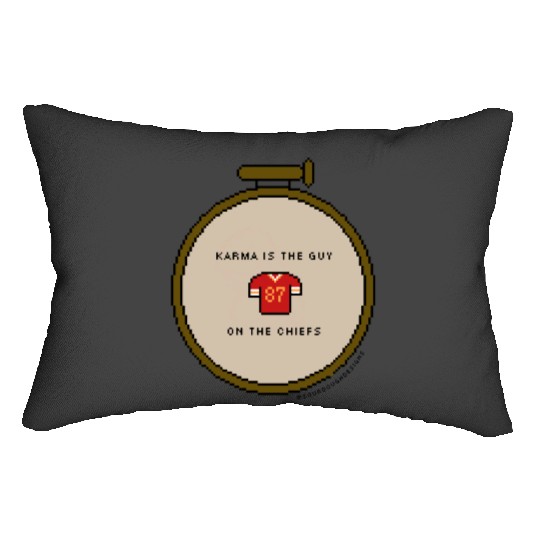 taylorr swift and travis kelce - pixel art! (1) Lumbar Pillows