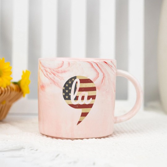Comma La Kamala Harris Vp Retro Vintage Us America Marble Mugs