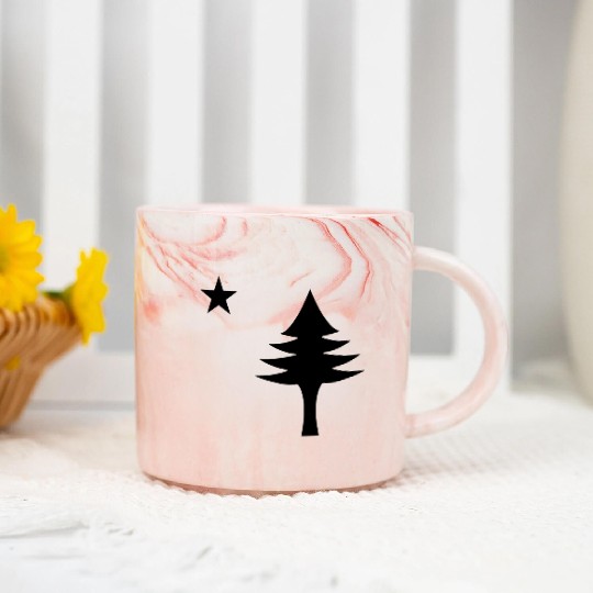 Pine tree and star 1901 flag of Maine State Marble Mugs