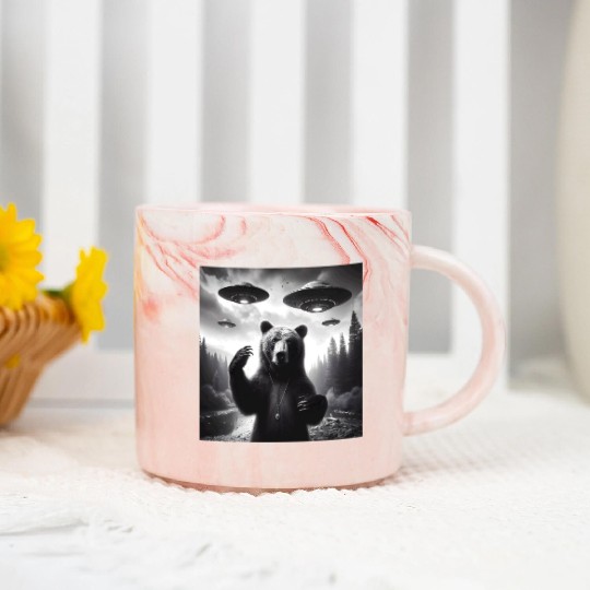 Grizzly Bear Outdoors Graphic Selfie with UFOs Wei Marble Mugs
