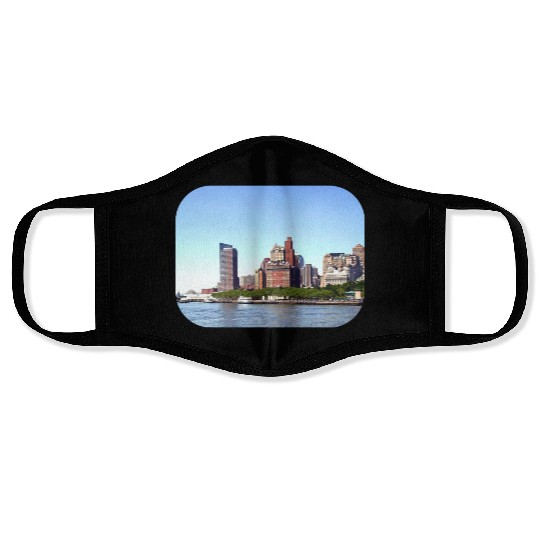 Manhattan NY - Manhattan Skyline on a Clear Day Face Masks