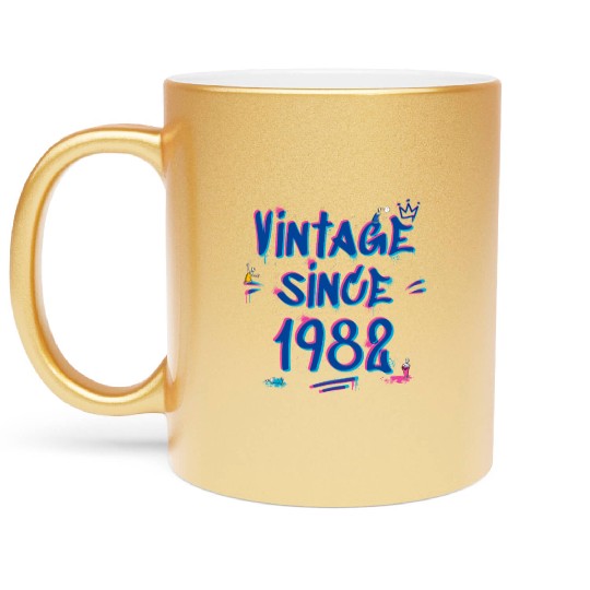 Vintage Since 1982 Graffiti Glitch 43rd Birthday Metallic Mugs