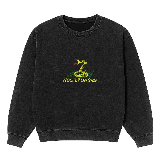 Patriotic No Step on Snek Hand Drawn Gadsden Mineral Wash Sweatshirts