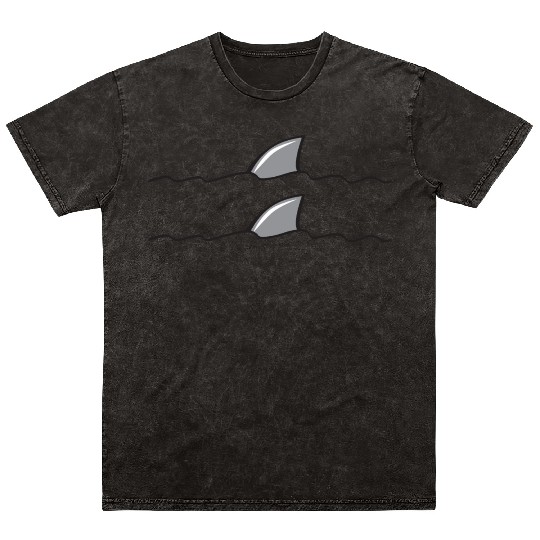 paul and shark fin swimming Mineral Wash T Shirts