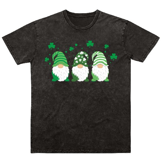 Gnomes Holding Shamrock Leopard Plaid St Patrick'S Mineral Wash T Shirts