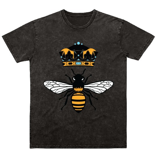 Queen Bee Crown Women Hive Beekeeping Bee Women Mineral Wash T Shirts