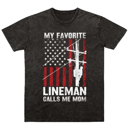 Mothers day my favorite lineman Mineral Wash T Shirts