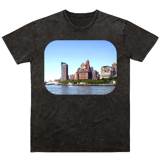 Manhattan NY - Manhattan Skyline on a Clear Day Mineral Wash T Shirts