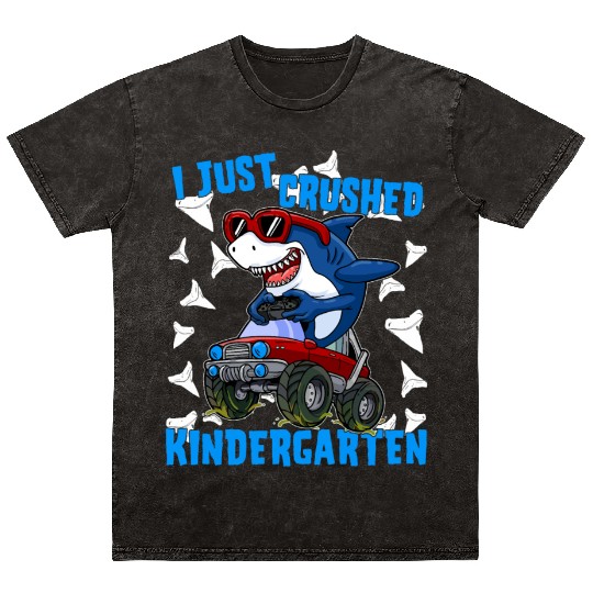 i just chrished kindergarten Mineral Wash T Shirts