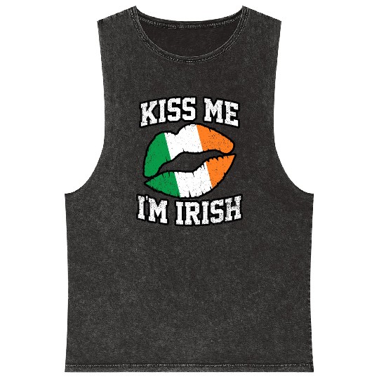 KISS ME IM IRISH ST PATRICKS DAY Mineral Wash Tank Tops