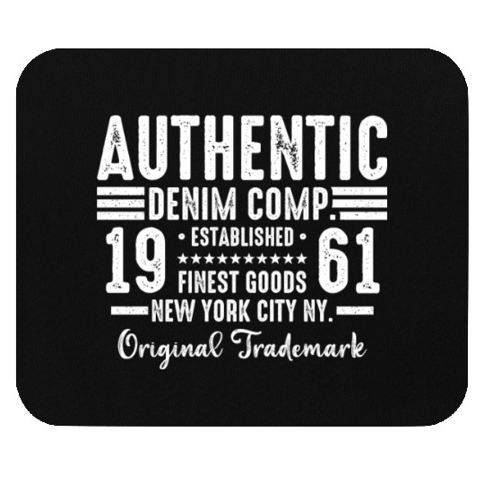 New York City Born In 1961 Vintage Birthday Mouse Pads