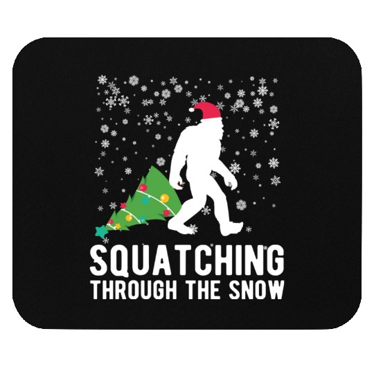 Christmas Bigfoot Squatching In The Snow Funny Mouse Pads