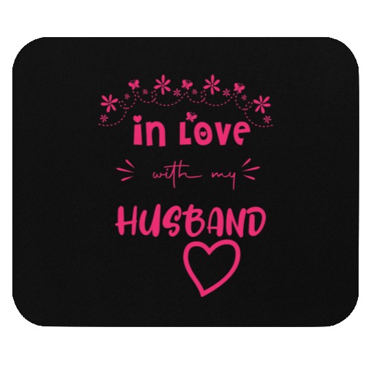 Love with My hasband Cute Valentine day Mom to Be Mouse Pads
