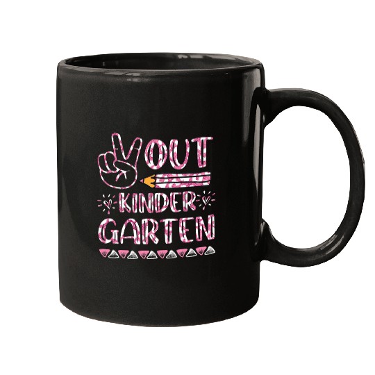peace out kindergarten pink leopard last day of kindergarten Mugs