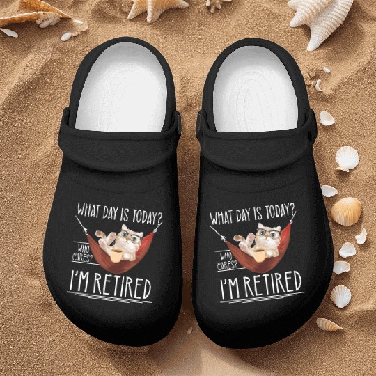 Retiree Cat Lover Retired Funny Retirement Nurse Clogs