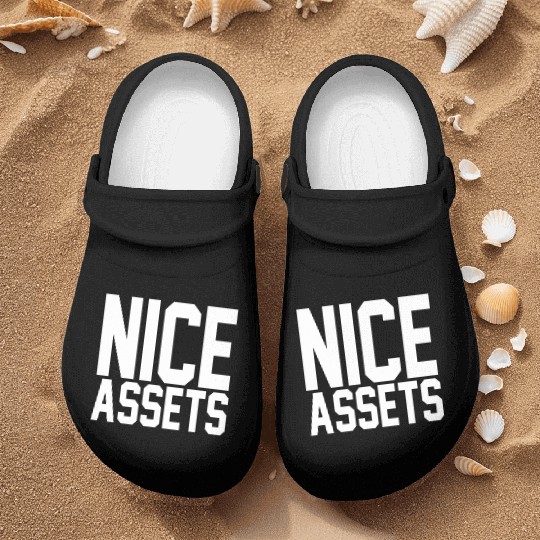 Nice Assets Nurse Clogs