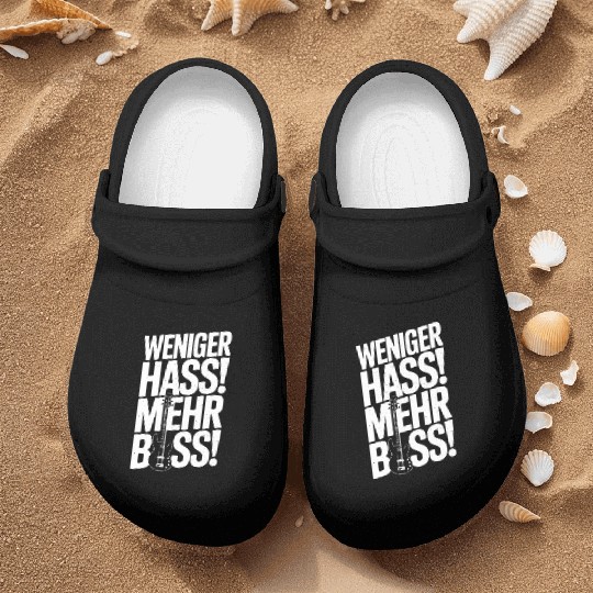 Weniger Hass, Mehr Bass! Nurse Clogs