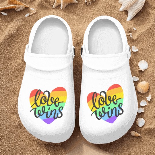 Love Wins LGBT Pride Rainbow Heart CSD Nurse Clogs Nurse Clogs