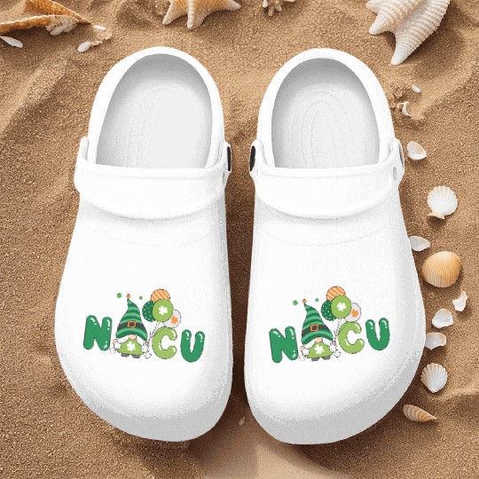 Cute NICU St. Patrick's design Nurse Clogs
