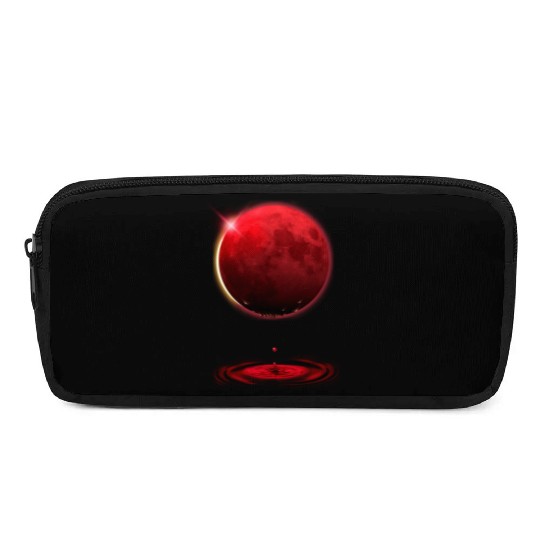 Vampire werewolf blood red moon eclipse Pencil Cases