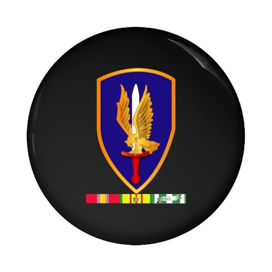 Army 1st Aviation Brigade Vietnam w SVC wo Txt Pin Buttons