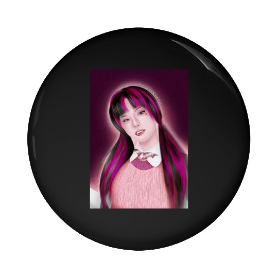 Yeji Itzy Draculaura Monster High Pin Buttons