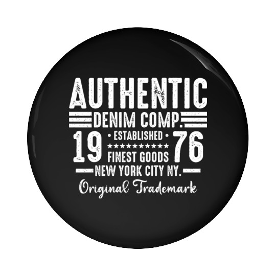 New York City Born In 1976 Vintage Birthday Pin Buttons
