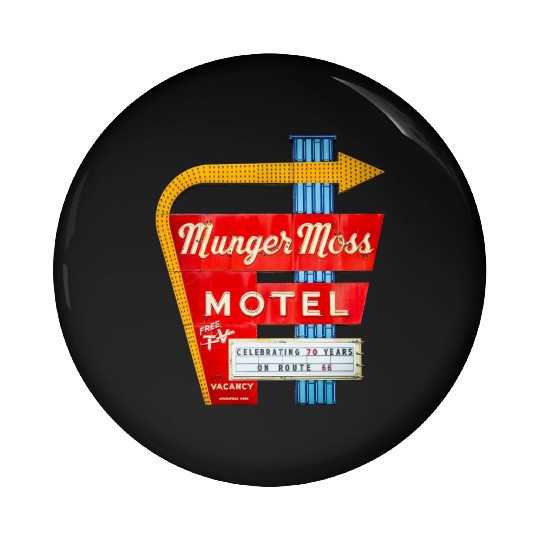Munger Moss Motel Sign Route 66 Lebanon MO Pin Buttons