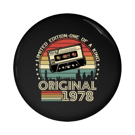 Vintage 1978 Birthday Gift Pin Buttons
